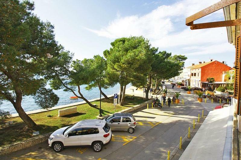 Apartman Petra Appartement Fažana Buitenkant foto